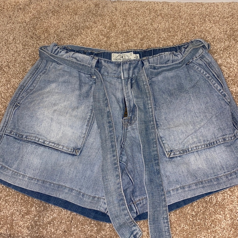 Lucky jean shorts size small